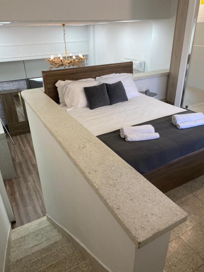 Modern City Center Appartment Saripolou Limassol Extérieur photo